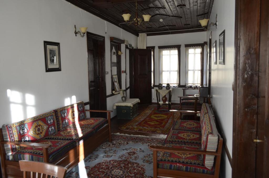 Haci Abdullahlar Konagi Hotel Mudurnu Exterior photo